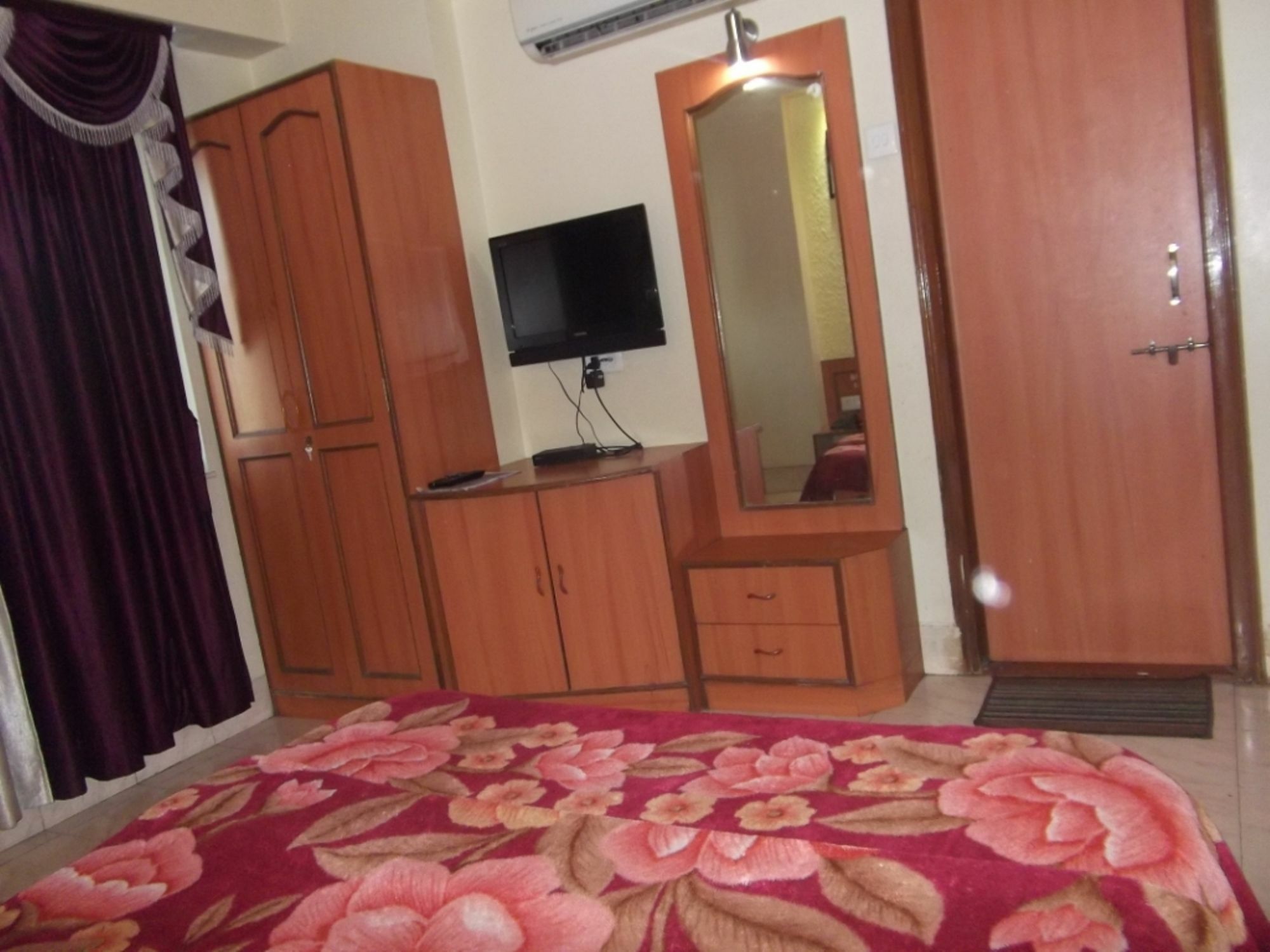 Hotel Ravikant Pune Exterior photo