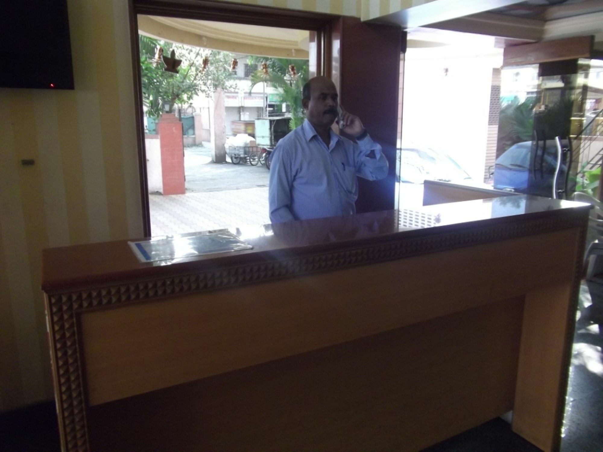 Hotel Ravikant Pune Exterior photo